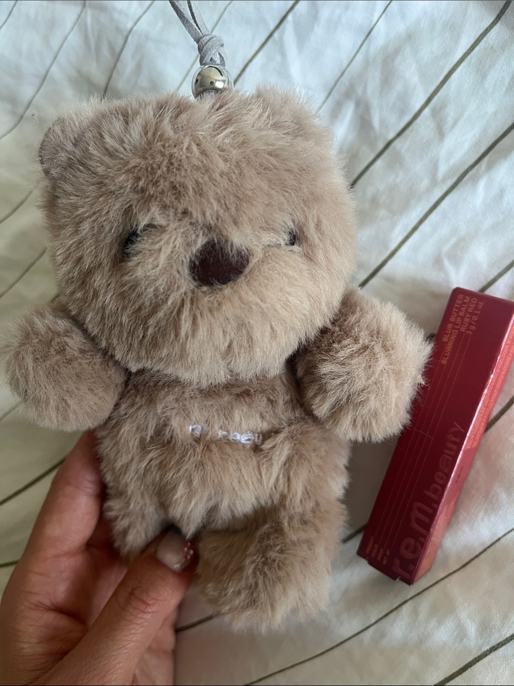 NWOT r.e.m beauty bear & glossy balm bundle - Picture 5 of 7